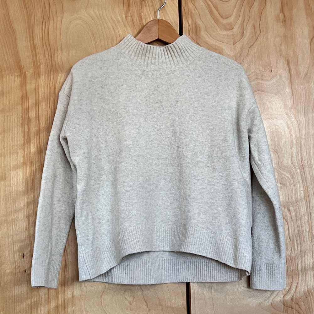 Uniqlo Sweater